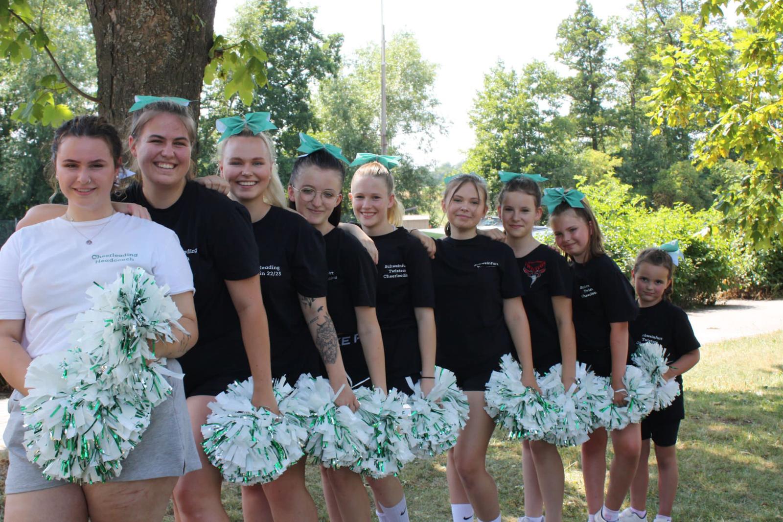 Unsere Cheerleader - die Twisters